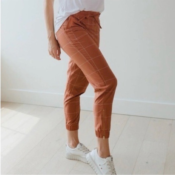 Albion Jetsetter Windowpane Terracotta Pants - Picture 2 of 13